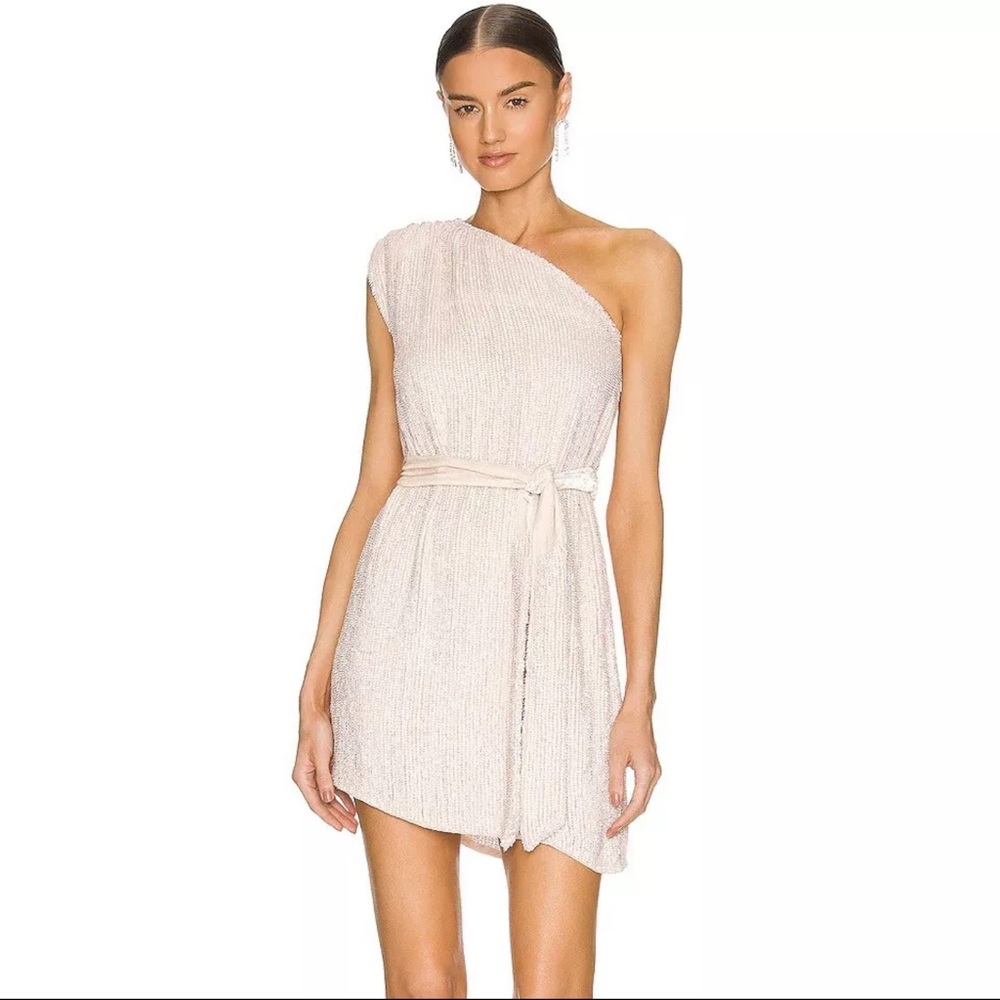 Elegant One-Shoulder Cream Dress